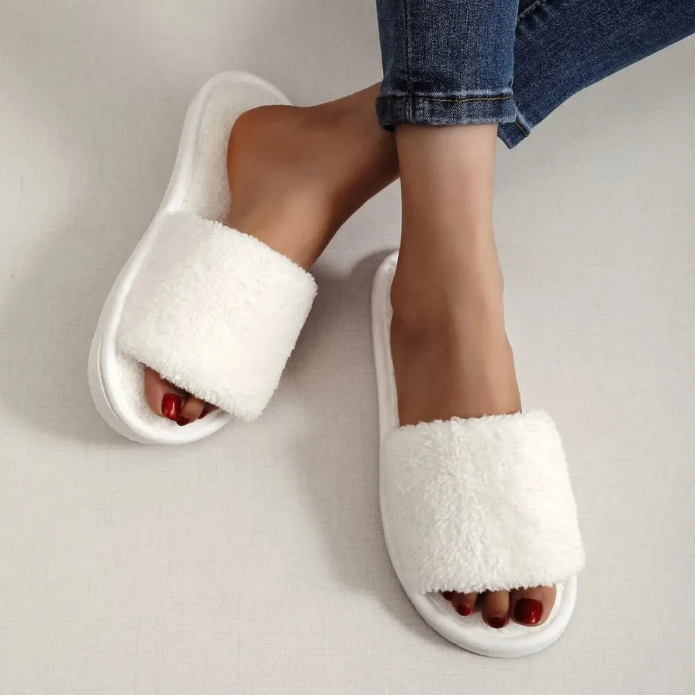 2025 Four Seasons Women’s Home Slippers – White Fur Plush Warm Comfortable Lightweight Flat Indoor Sandals