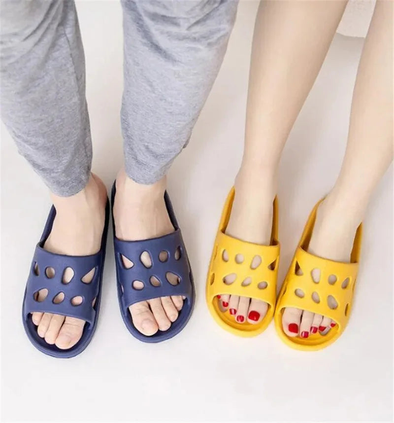Summer Bathroom Slippers – Non-Slip EVA Sandals for Men & Women Indoor & Beach Use