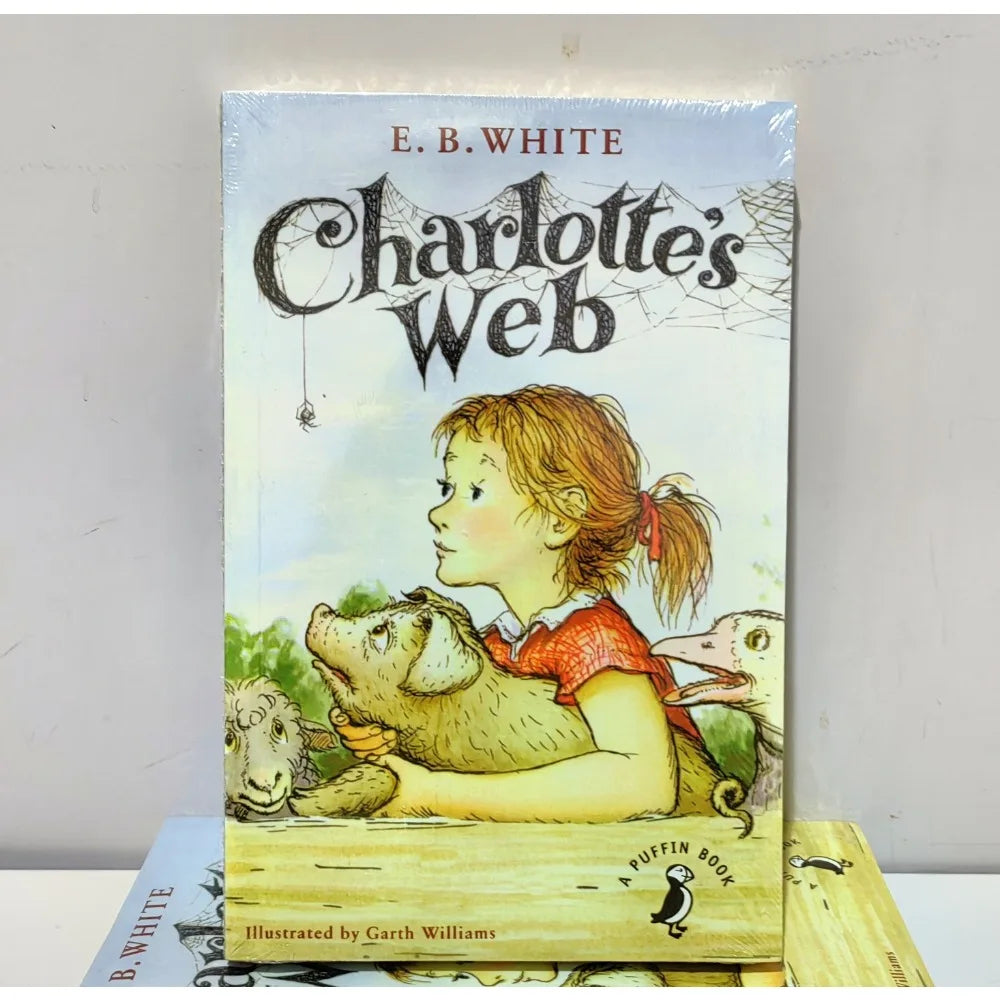 Charlotte’s Web – English Classic Novel & Newbery Award-Winning Story Book