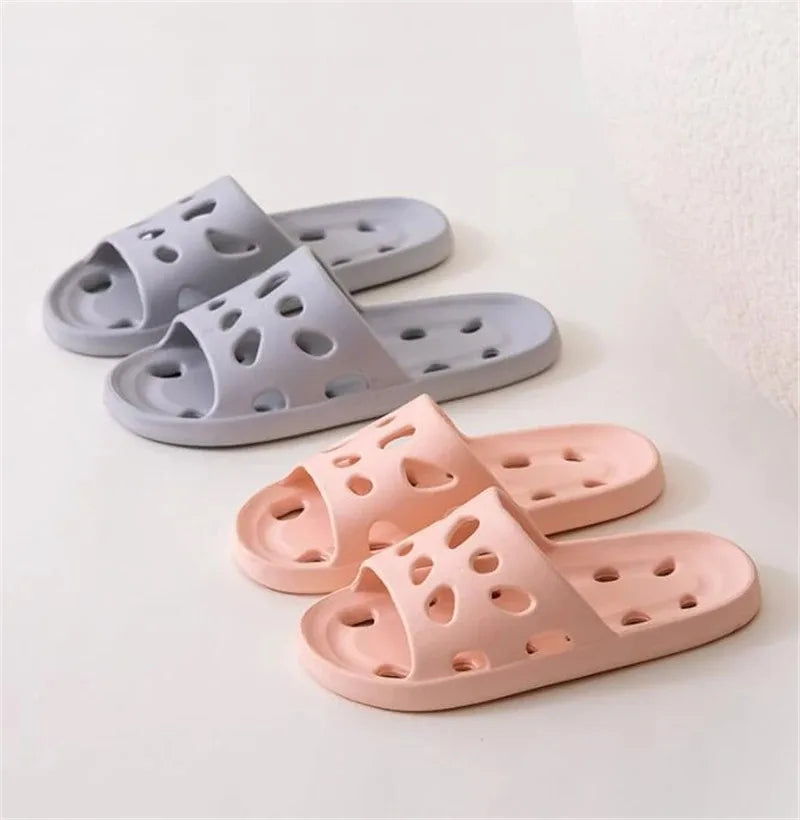 Summer Bathroom Slippers – Non-Slip EVA Sandals for Men & Women Indoor & Beach Use