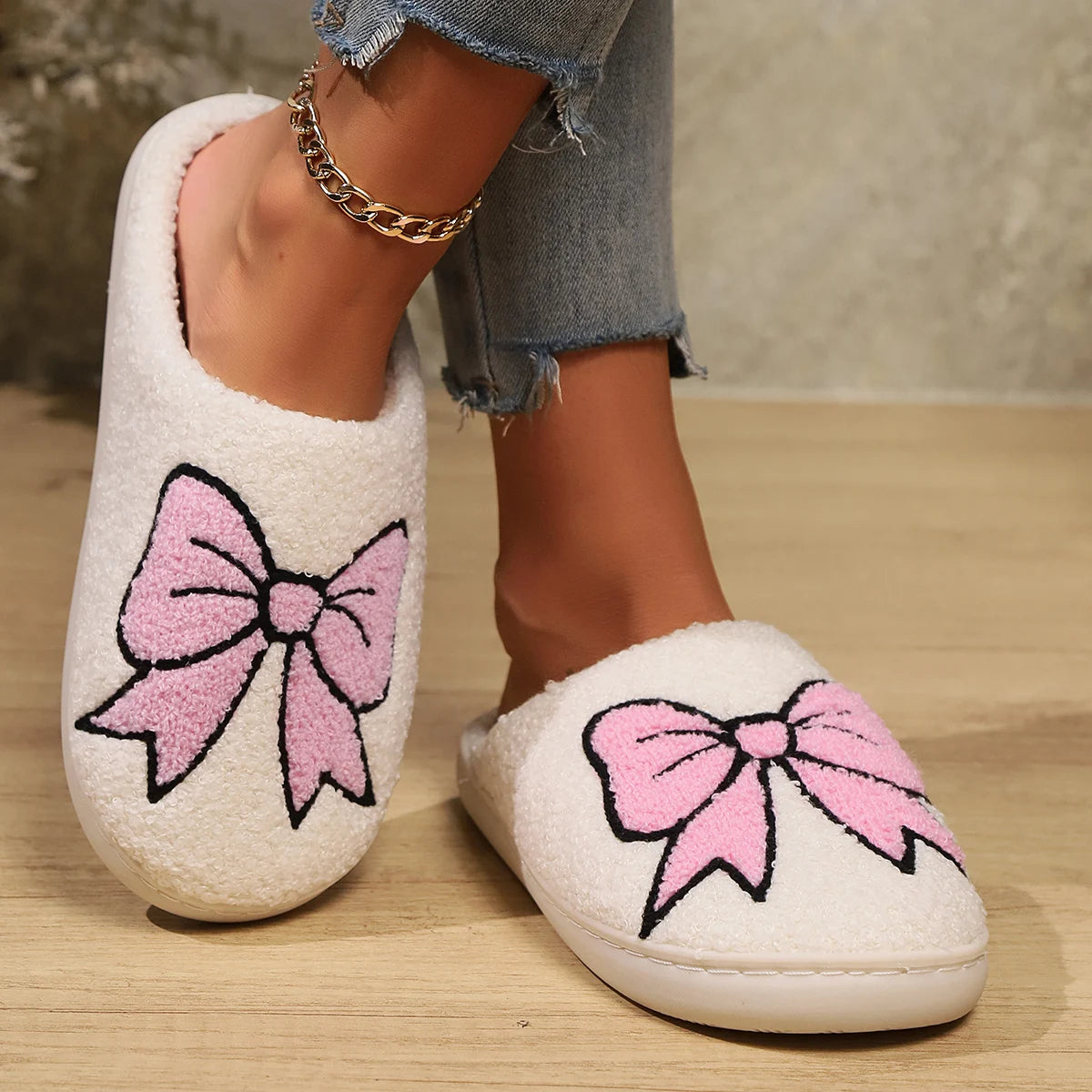 Women’s Warm Embroidered Bow Fluffy Slippers – Cute Slip-On House Shoes, Christmas & Valentine’s Day Gift