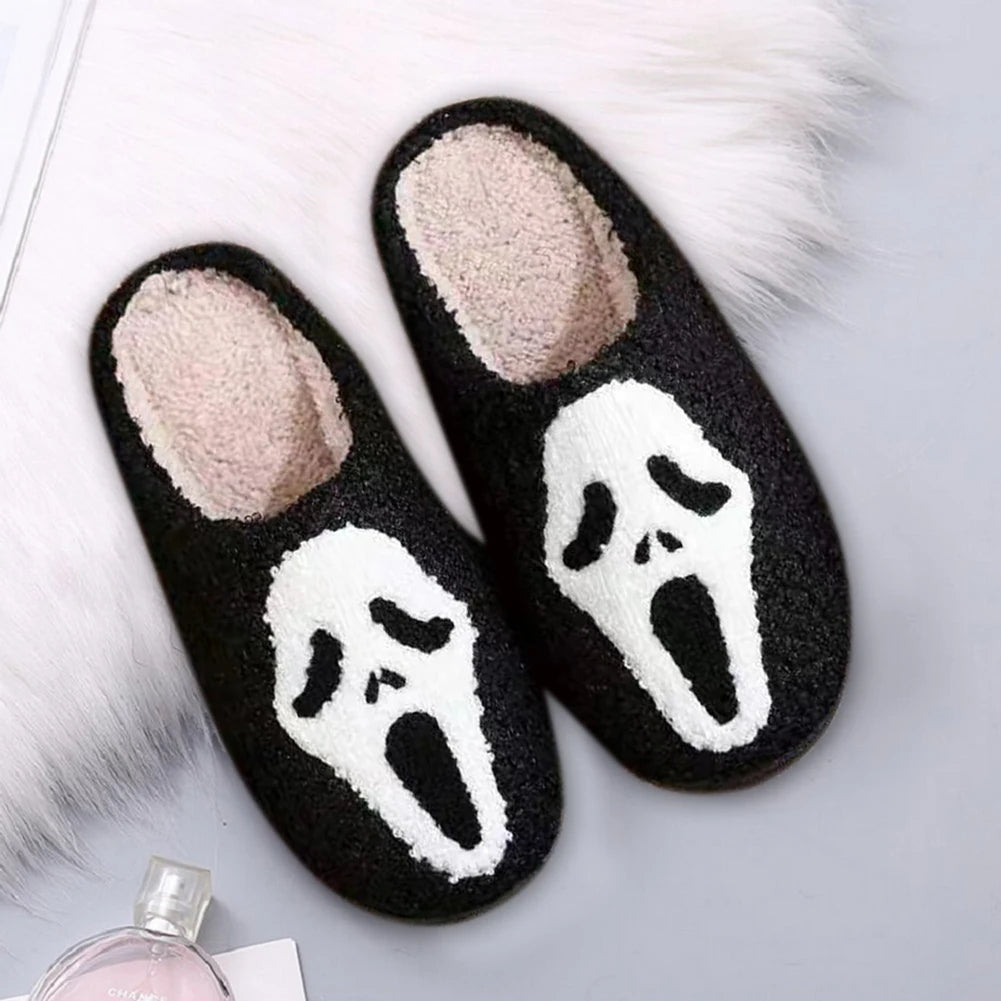 Halloween Smile Pumpkin Slippers – Soft Plush Fuzzy Indoor & Outdoor Winter Shoes for Women