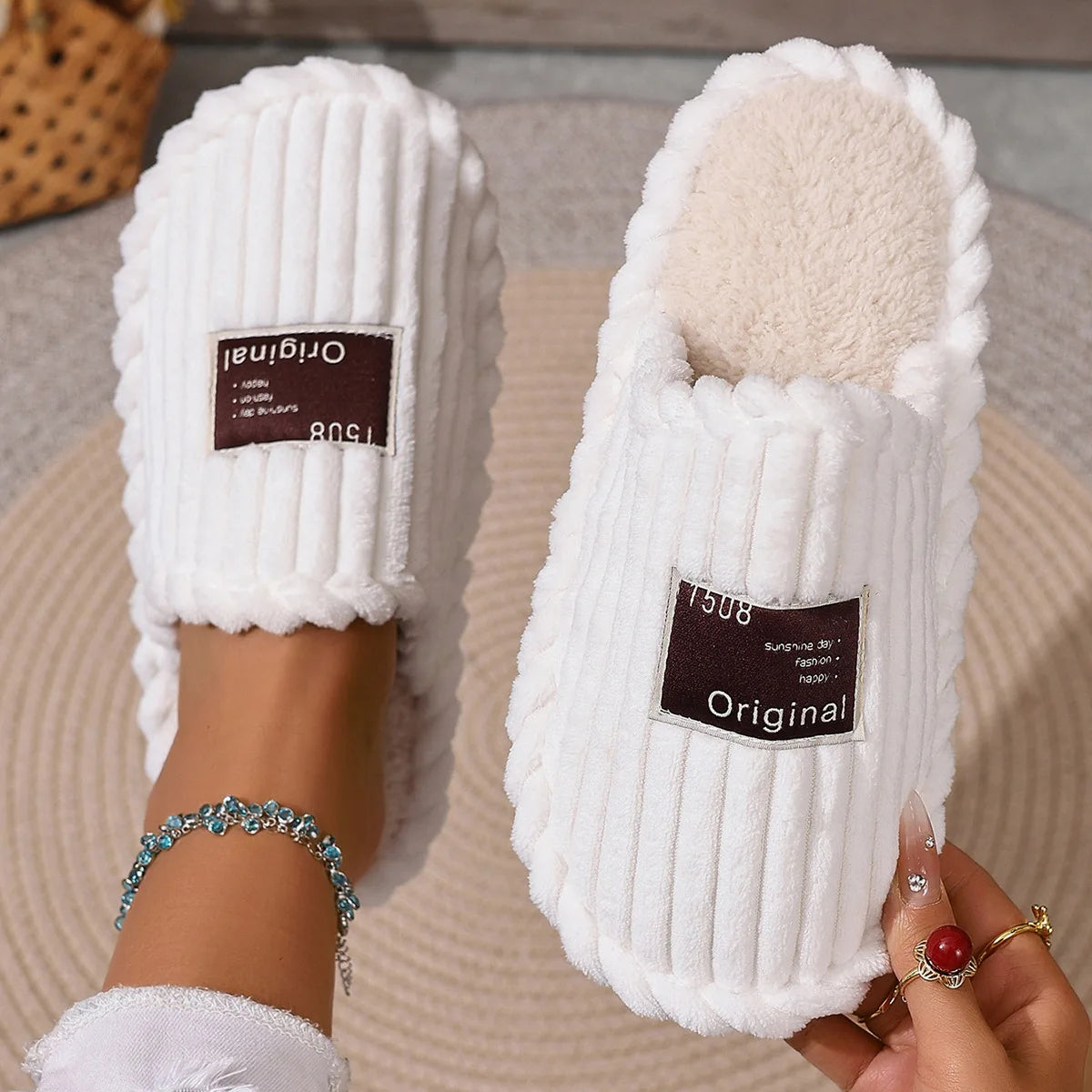 Women's Winter Warm Fuzzy Slippers 2025 – Silent Indoor EVA Non-Slip Breathable Home Shoes, Fashion Casual Slides