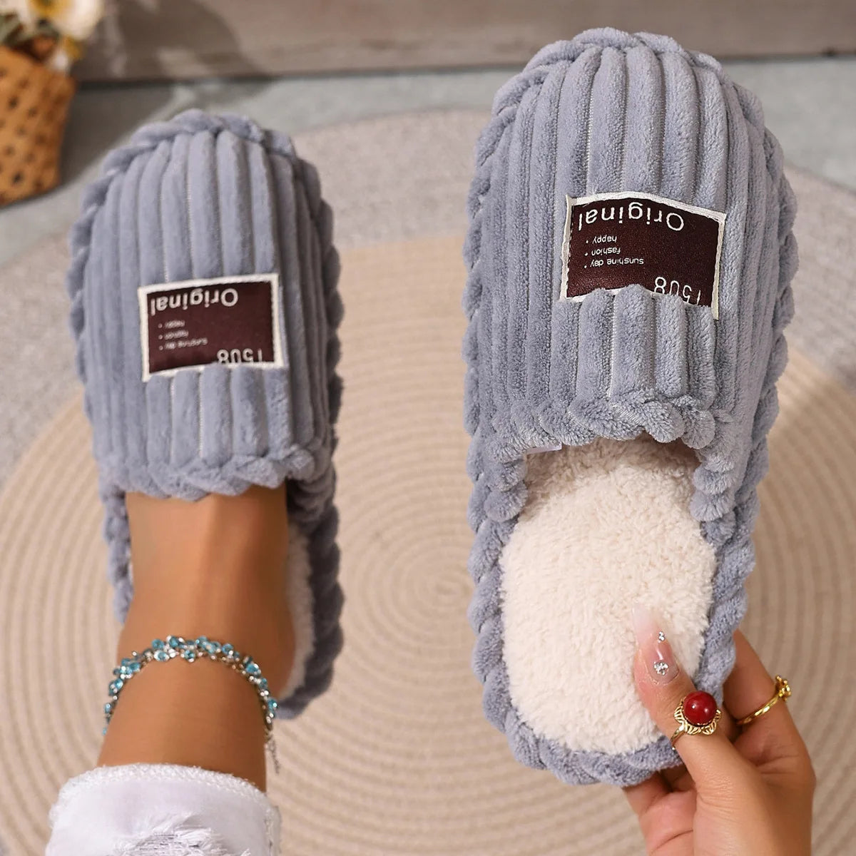 Women's Winter Warm Fuzzy Slippers 2025 – Silent Indoor EVA Non-Slip Breathable Home Shoes, Fashion Casual Slides